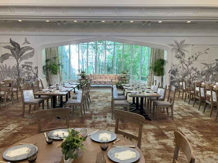 こちら披露宴会場です、華やかでした