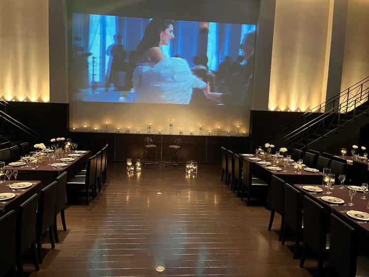 披露宴会場２,レストランのような大人っぽいイメージです。