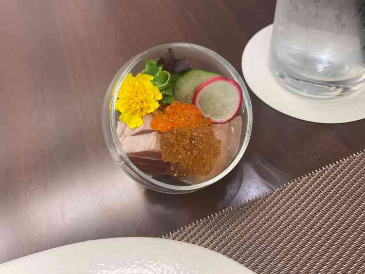 試食のお刺身