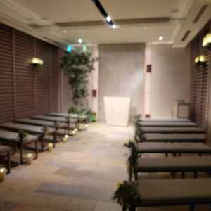 室内チャペル。照明によってもかなり雰囲気が変わる