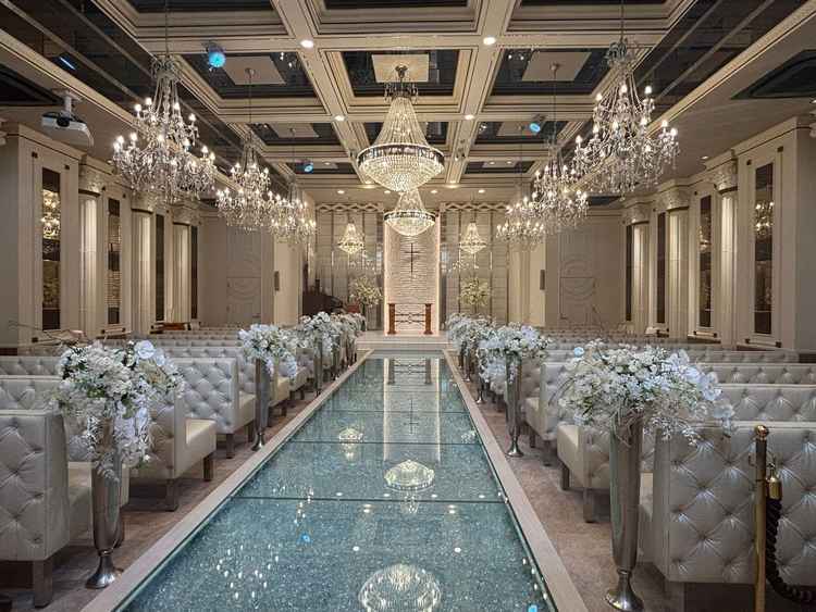 チャペルがパンフレットより実物の方が良かった