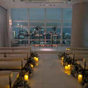 地上41階から見える夜景が綺麗はチャペルでした。