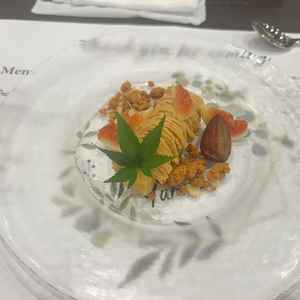 デザートです。栗がとてもおいしかったです。