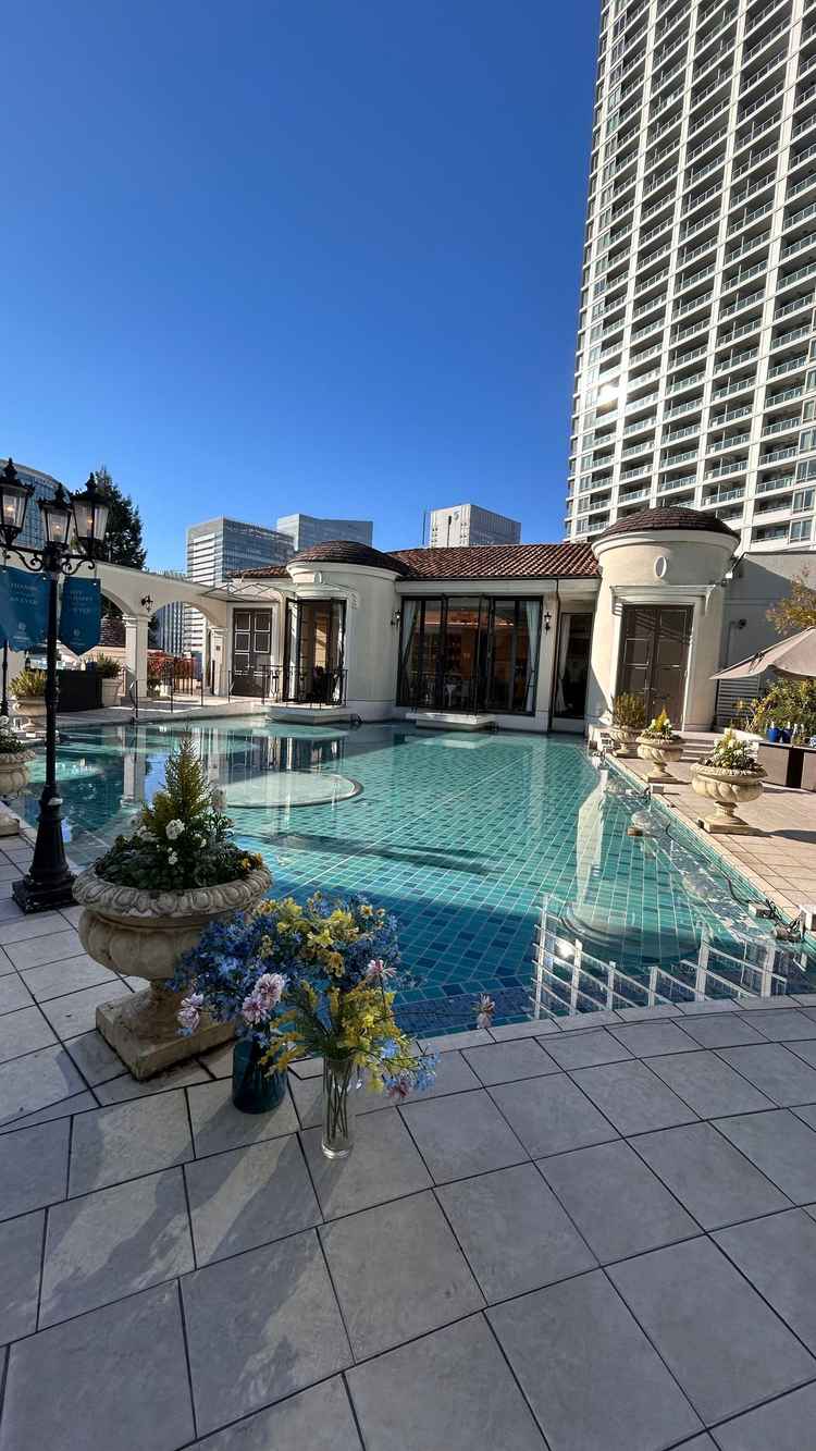 チャペルの前に通る場所。