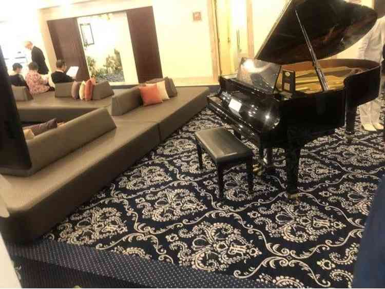 ロビーにはピアノもあります。