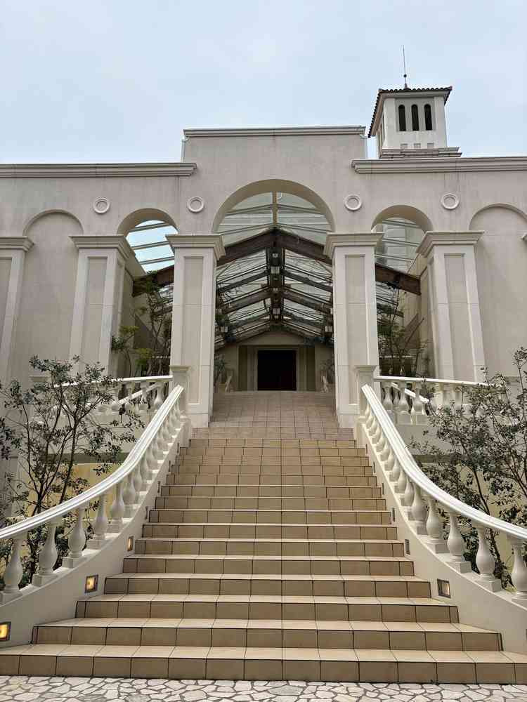 挙式場前階段