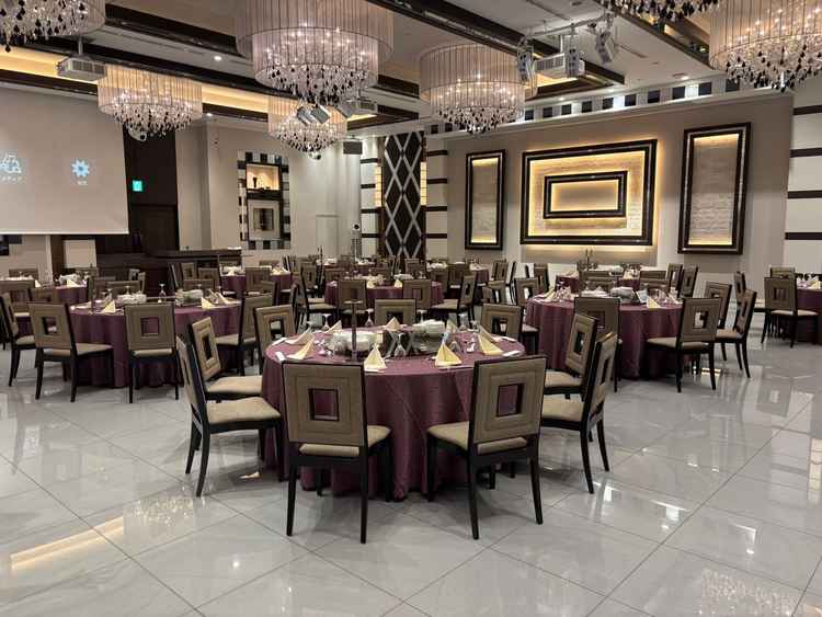 もう一つの100名入る披露宴会場