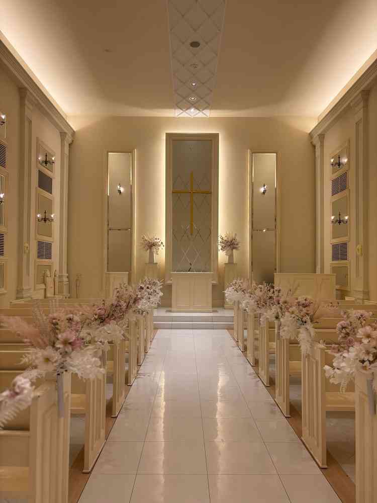 チャペルを二つ見学させて頂き、どちらの良さも体感できた。