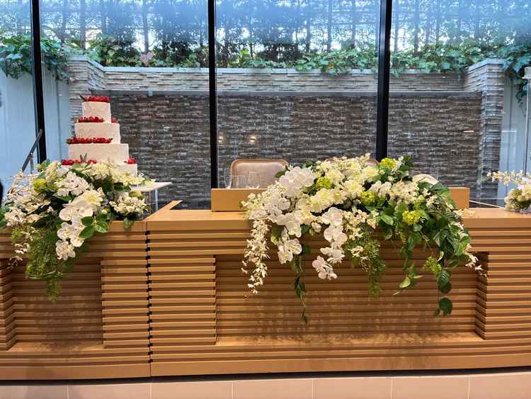 木目長の披露宴会場