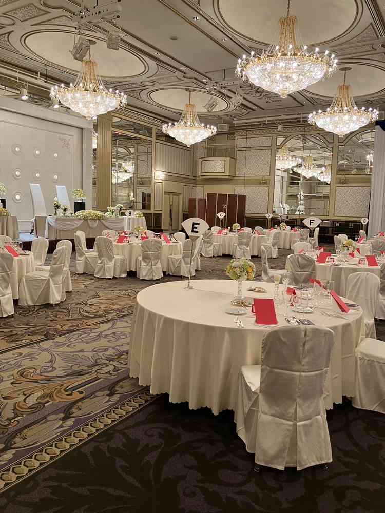 披露宴会場　ヴェルサイユ