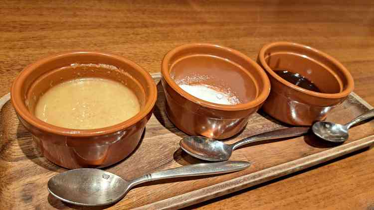 ドレッシングや味変もできた