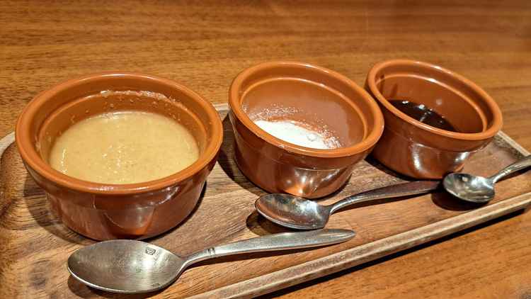 ドレッシングや味変もできた