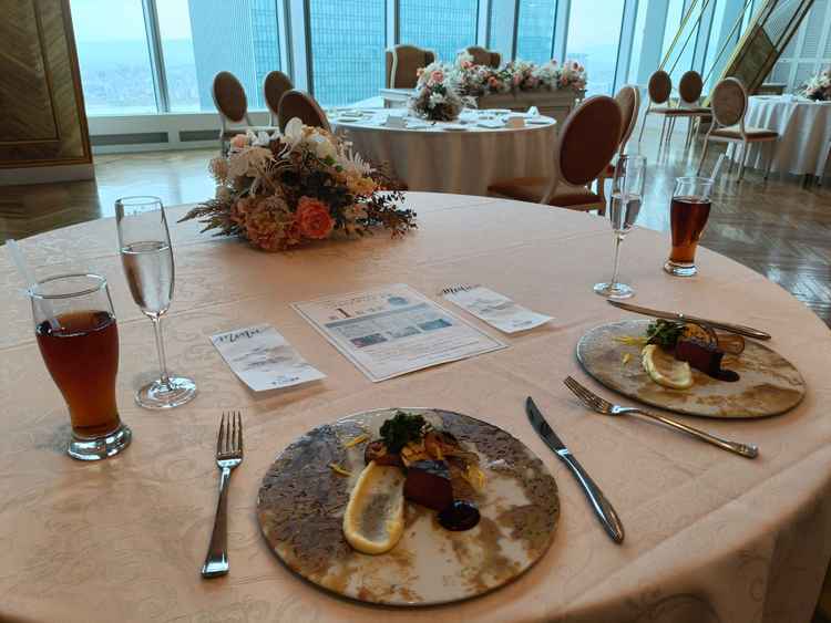 試食させていただいたお料理がとても美味しかったです。お肉が柔らかく、お野菜も新鮮でした。
