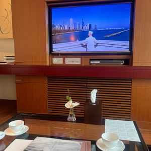 客室での打ち合わせ