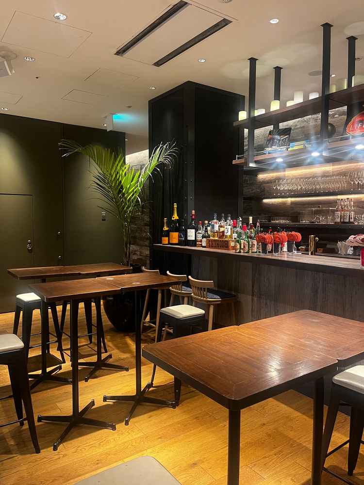 ウェルカムスペース。開放的でカジュアルな雰囲気。