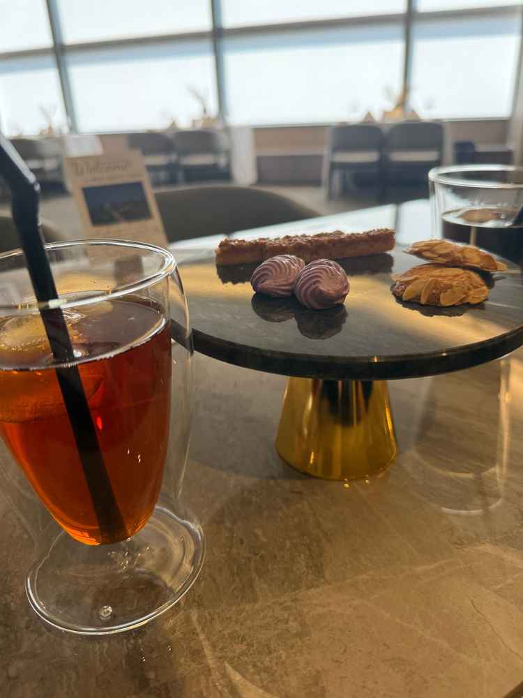 ウェルカムドリンクとお菓子を用意していたさき、とても豪華でした。