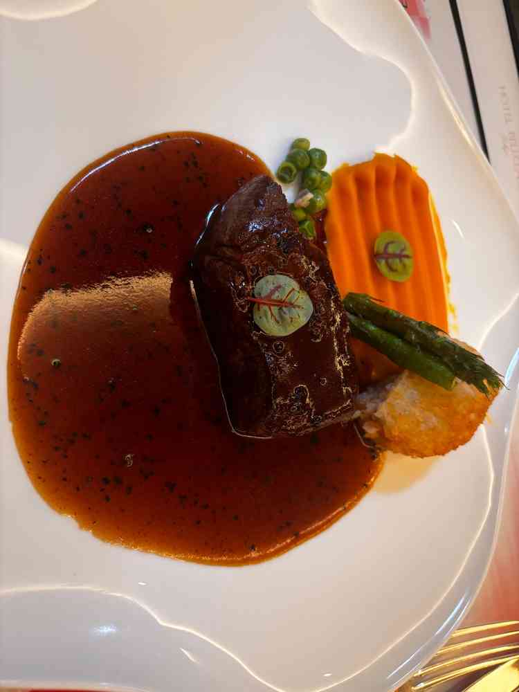 試食　牛フィレ肉