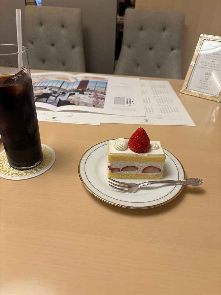試食のケーキ
