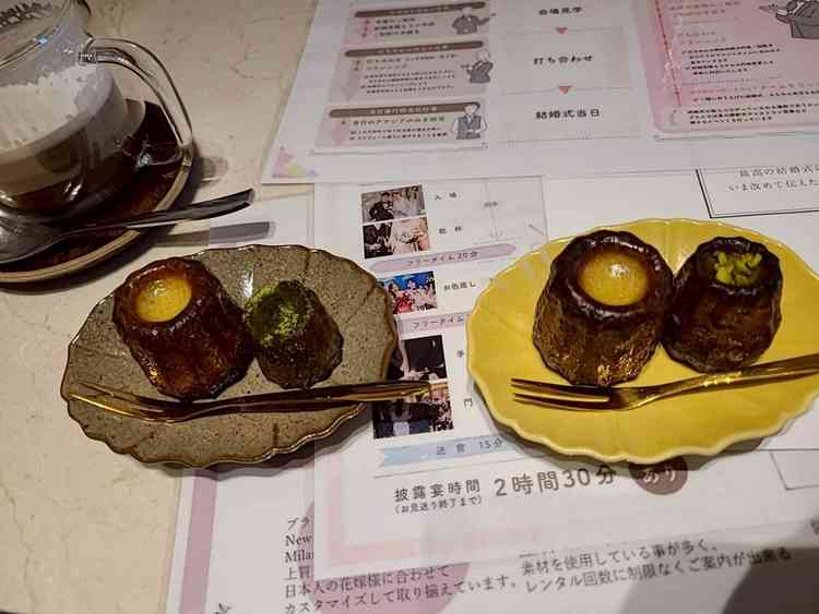 ウェルカムドリンクだけでなく、パティシェのかたが挨拶に来てくださり、カヌレもいただけました。