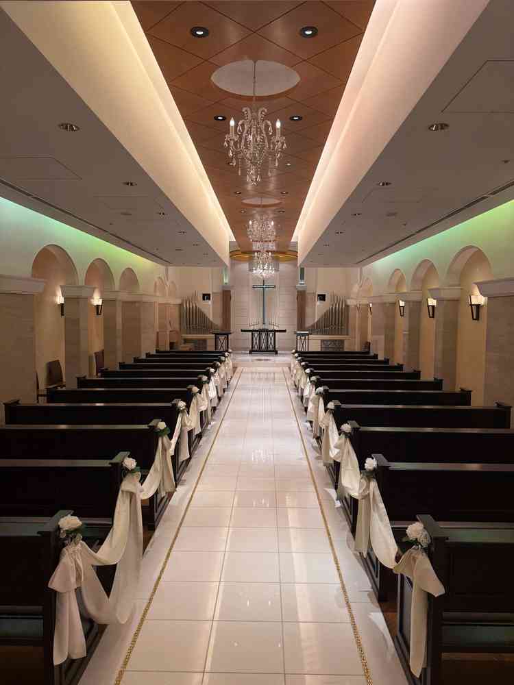 落ち着いた雰囲気のチャペル