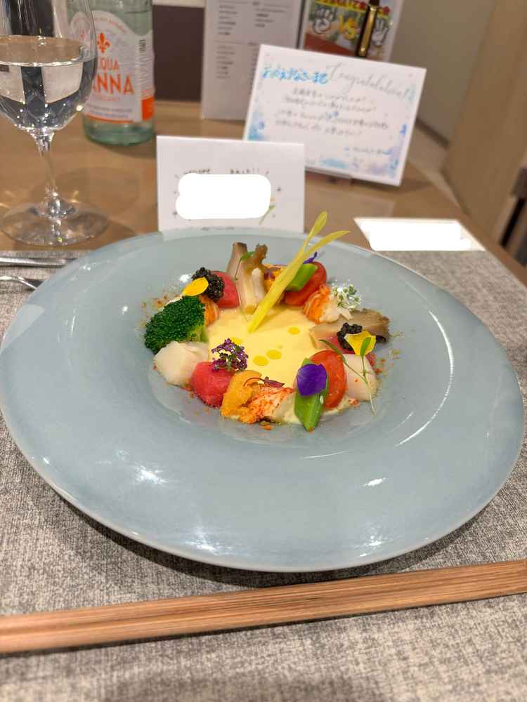 ご試食させていただいた前菜の食品ひとつひとつに拘りが感じられ大変美味しくいただきました。