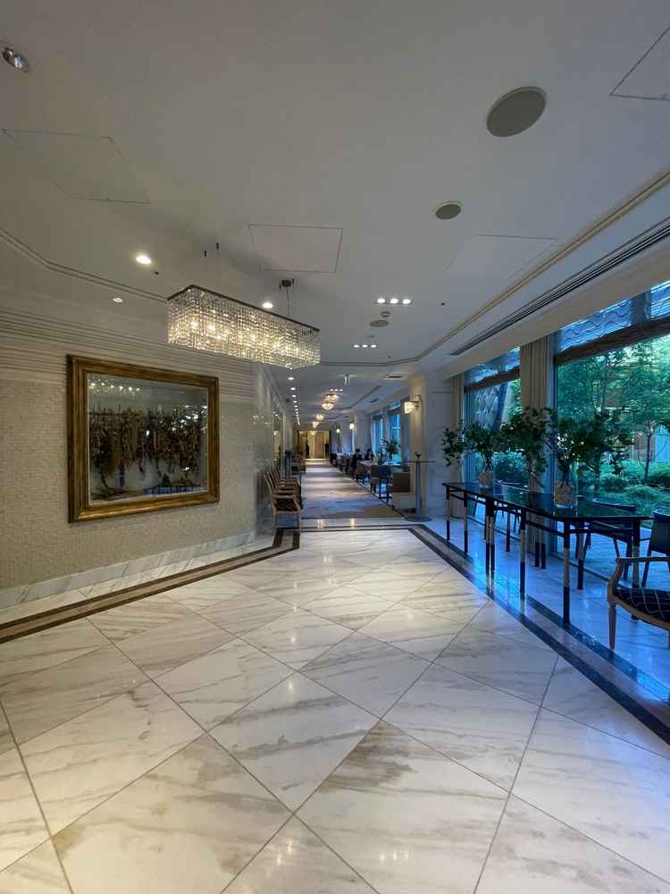 入り口入ってすぐの通路。