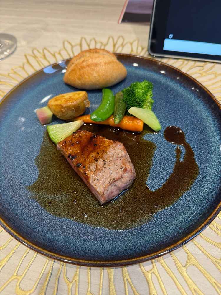 試食ではお肉と野菜の味を堪能でき、とても参考になった。