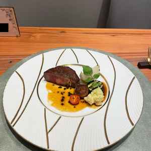 試食会のメイン料理。お肉が柔らかくジューシーで美味しかったです。