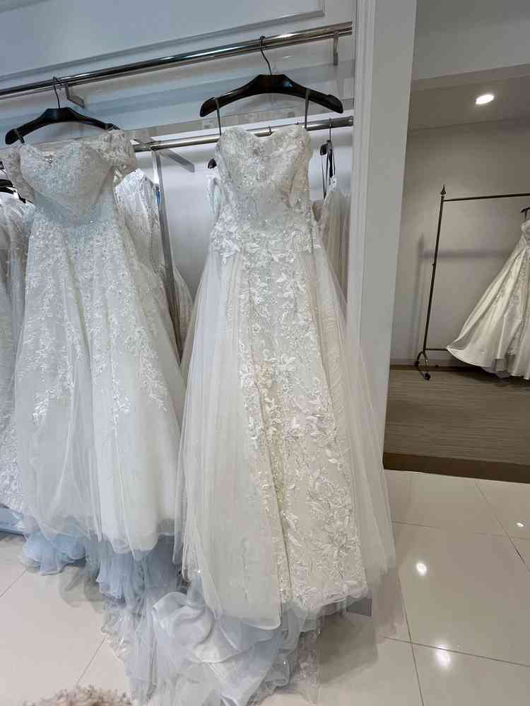 ウエディングドレス選び