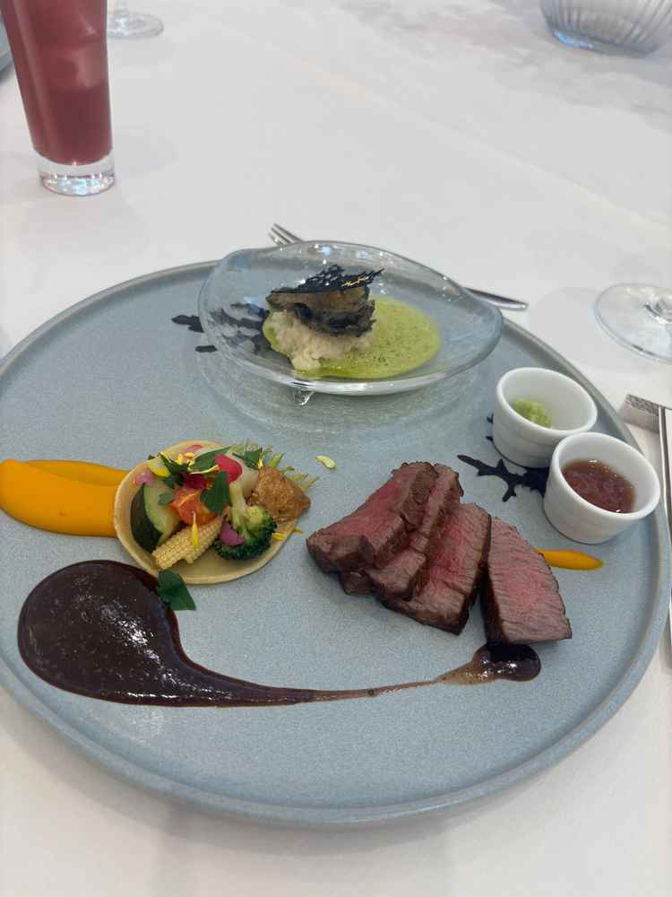 見学時に試食した料理の写真。和と洋を織り交ぜたコースとなっており、アレンジも可能とのことでした。