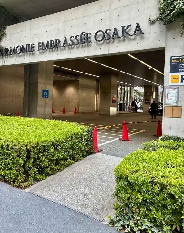 駐車場は立体で、1台ずつ入るタワーパーキング？式でした！