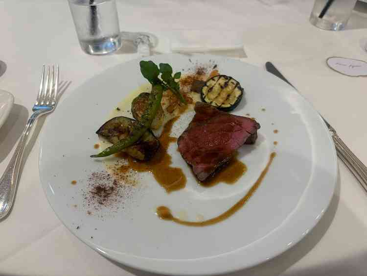 試食メイン料理