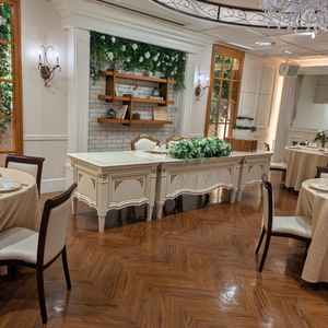 披露宴会場です。チャペルの２階にあります。