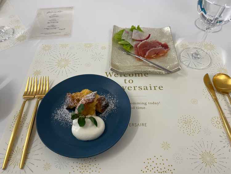 当日ゲストへのおもてなしとして、ウェルカムドリンクだけでなくウェルカムフードがあるのが魅力的でした。