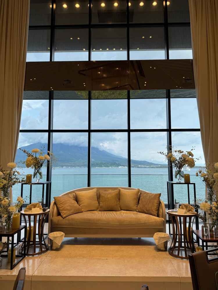 大きい披露宴会場からの景色