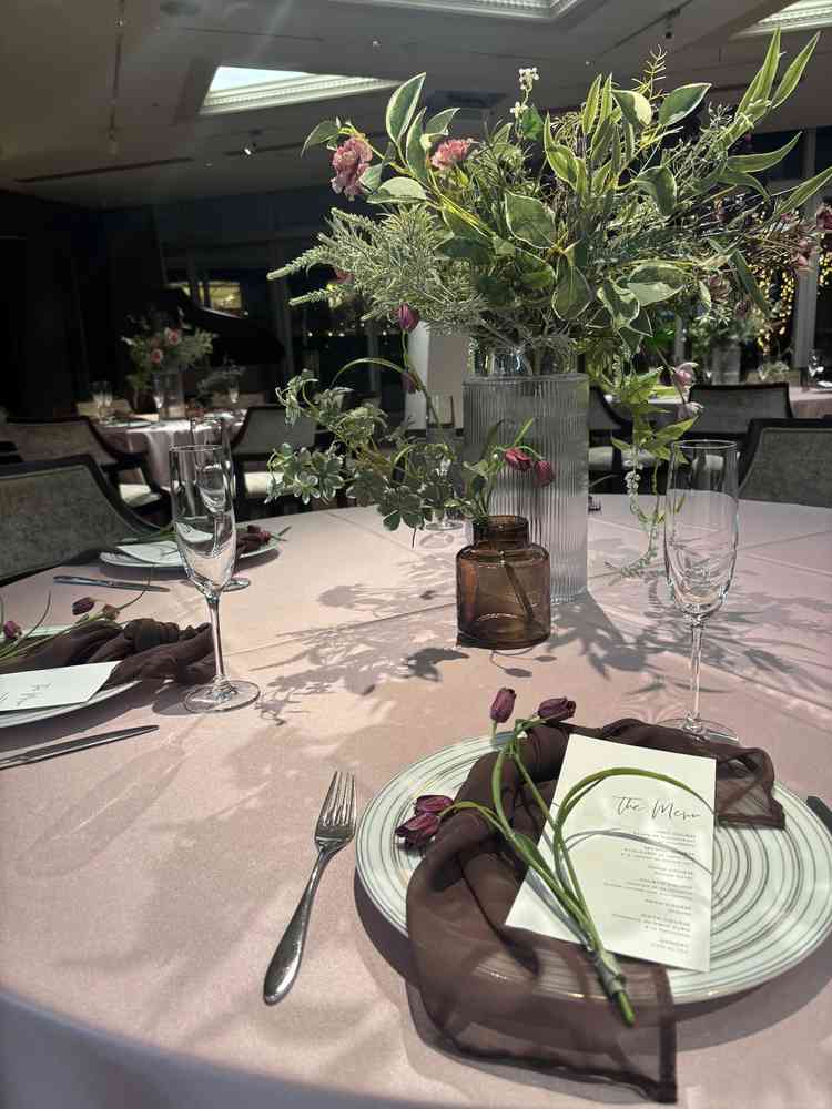 テーブルが広く最大10人掛けまで対応できるとの事で盛り上がれて良いと思います。