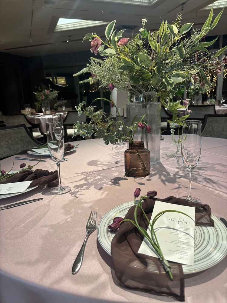 テーブルが広く最大10人掛けまで対応できるとの事で盛り上がれて良いと思います。