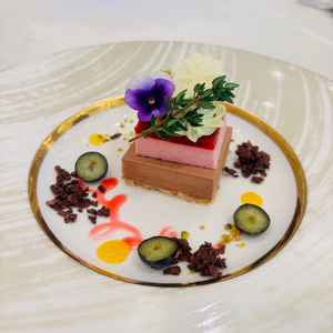 試食会のデザート