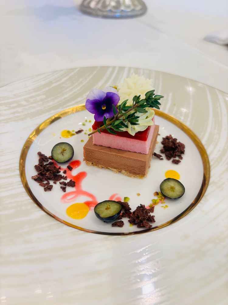 試食会のデザート