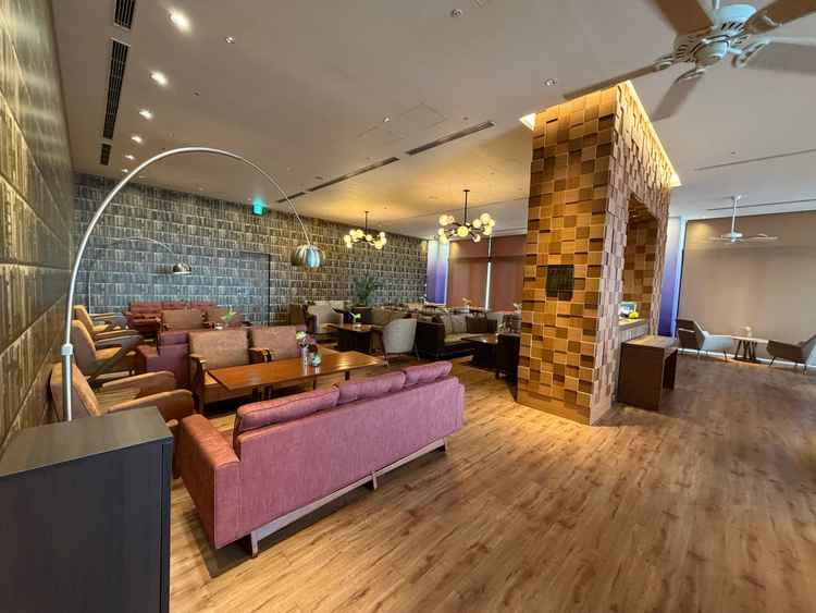 ウェルカムドリンクの場所で、ドリンク飲み放題でアルコールもありました。