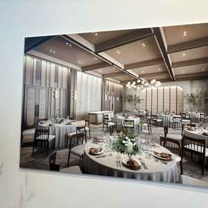 リニューアル後の披露宴会場です。登場の仕方を変えられると伺い魅力的でした。(ガーデン登場可能)