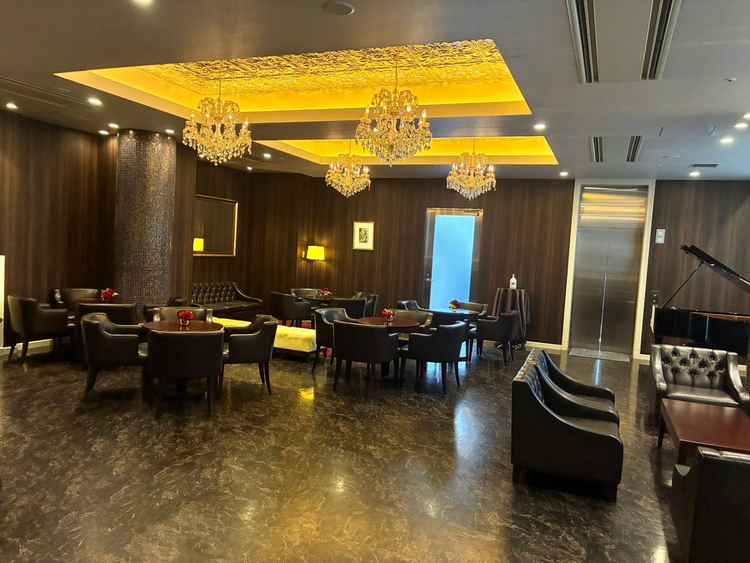 ゲストの待合室。落ち着いた雰囲気でした。