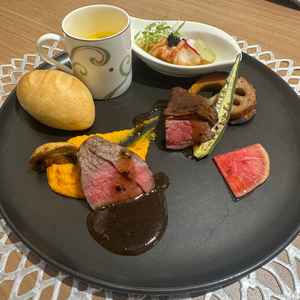 お肉が柔らかくとても美味しかったです