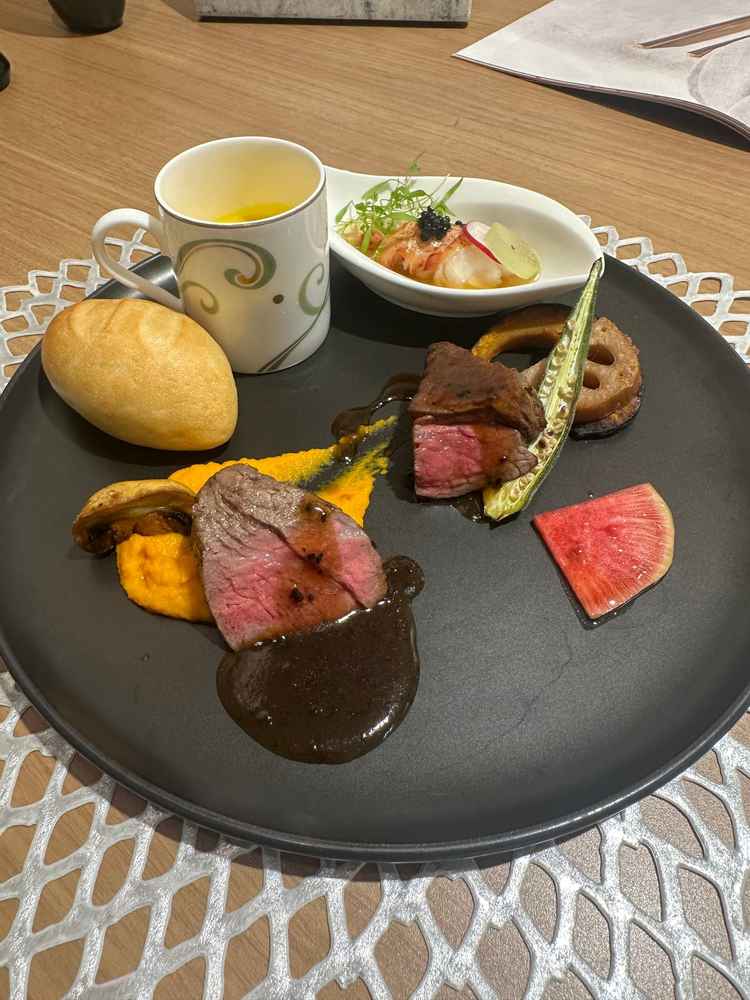 お肉が柔らかくとても美味しかったです