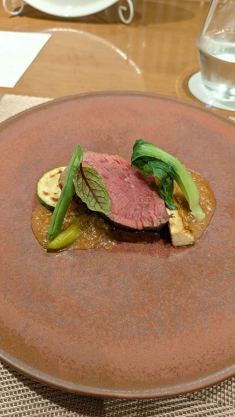 試食したメイン料理の写真