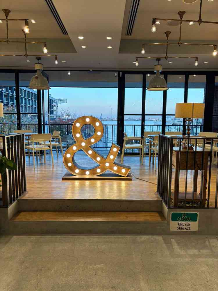 ゲストの待合室です。開放感がありました。