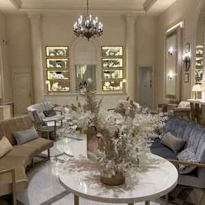 フロント入口すぐの写真