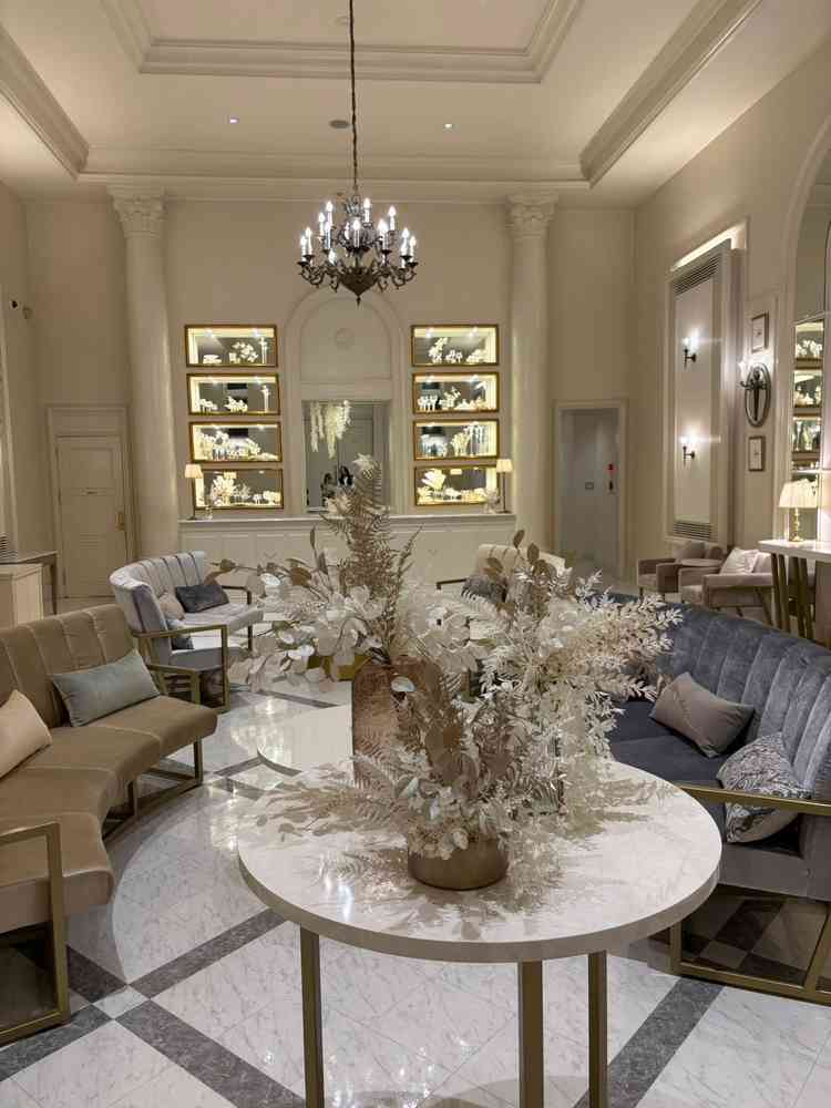 フロント入口すぐの写真