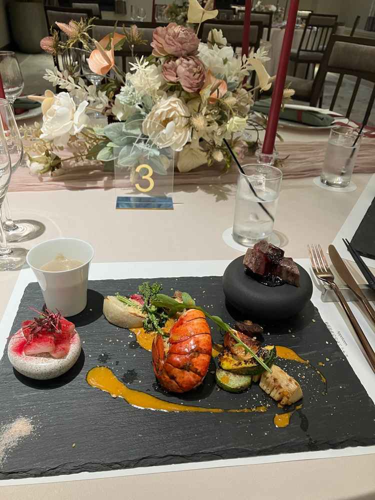 本格的な料理で感動した。凄く繊細でこの料理を食べに来て欲しい感覚。