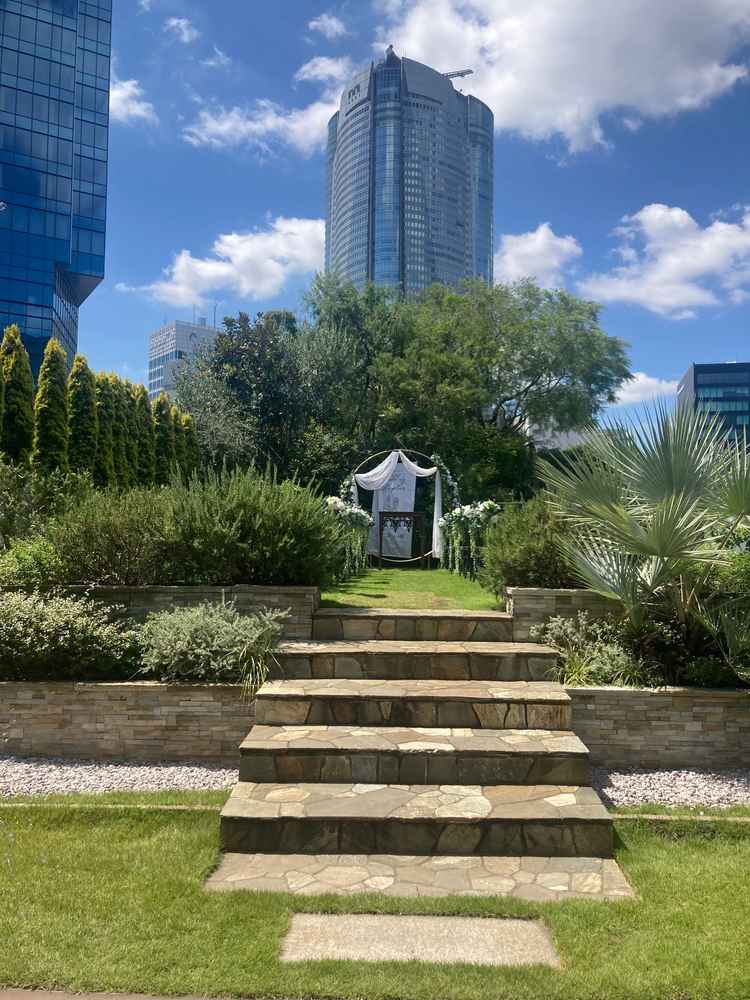 ガーデンチャペル